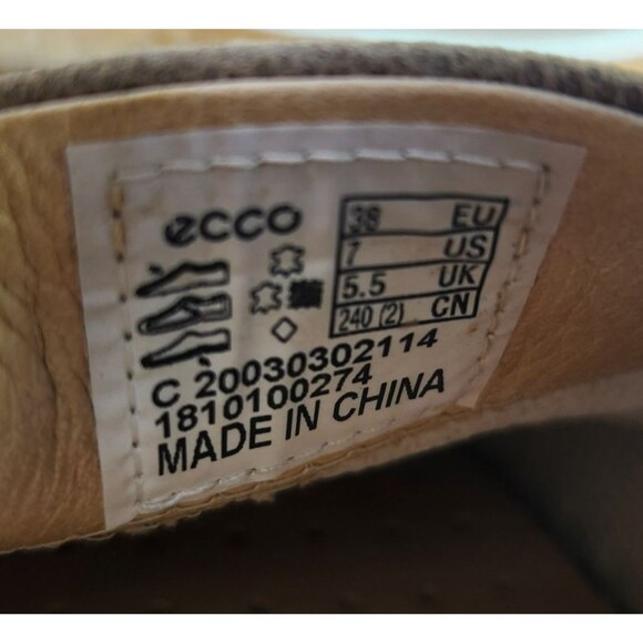 ECCO Crepetray Loafers Womens Sz 7 Beige Leather Slip On Gum Sole Comfort Shoes - Picture 9 of 9